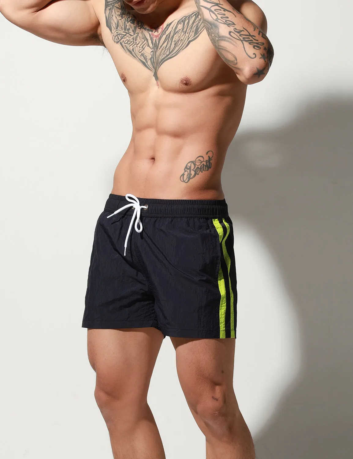 Quick-Dry Side Stripes Shorts S6022