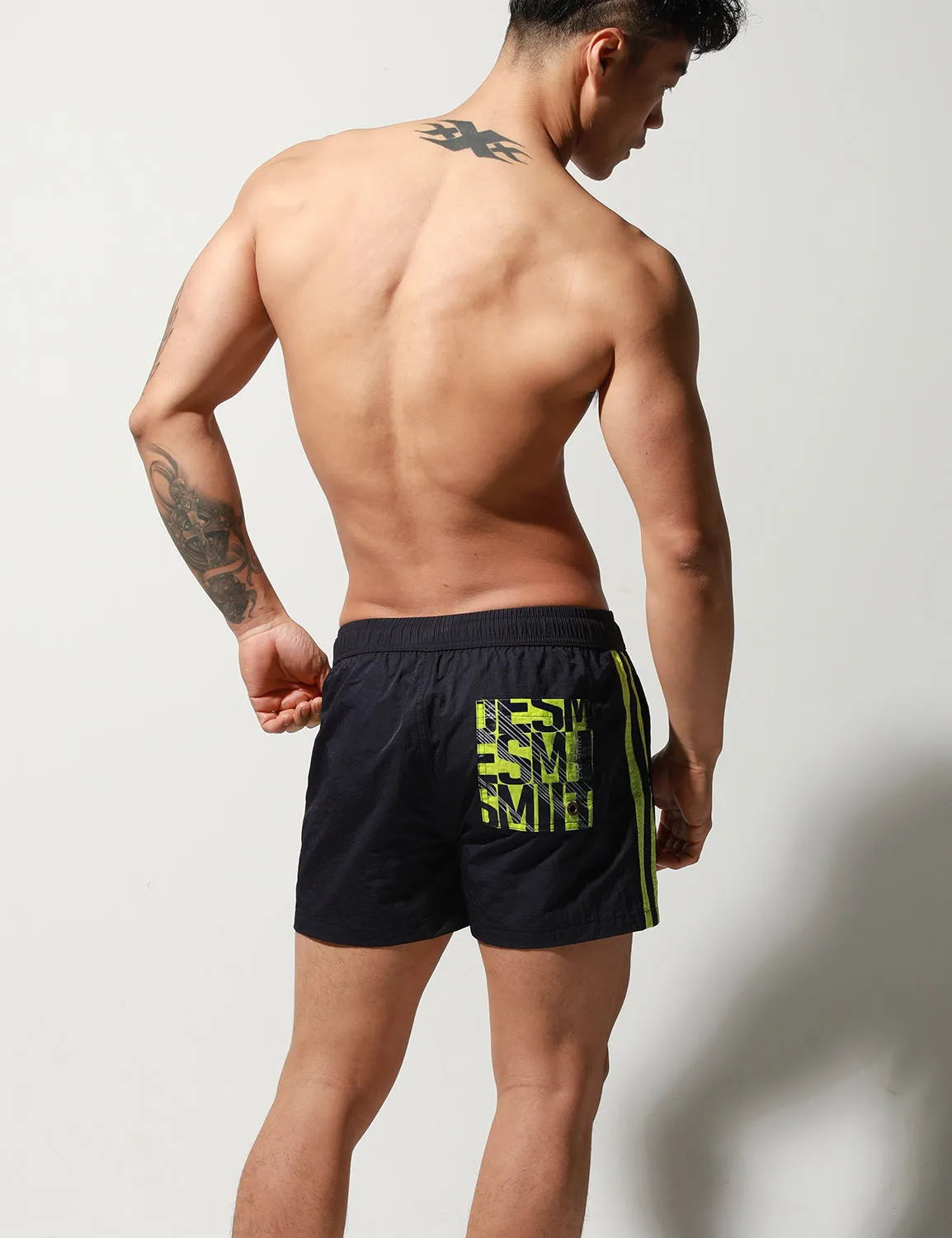 Quick-Dry Side Stripes Shorts S6022